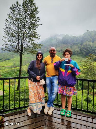 WhatsApp-Image-2025-11-12-at-19.10.46 (1)