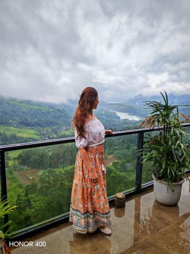 WhatsApp-Image-2025-11-12-at-19.10.50 (1) (1)